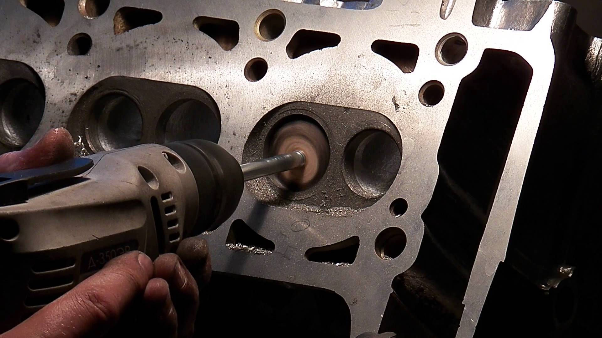 Modifying of cylinder heads for overhaul, street, sport or drift