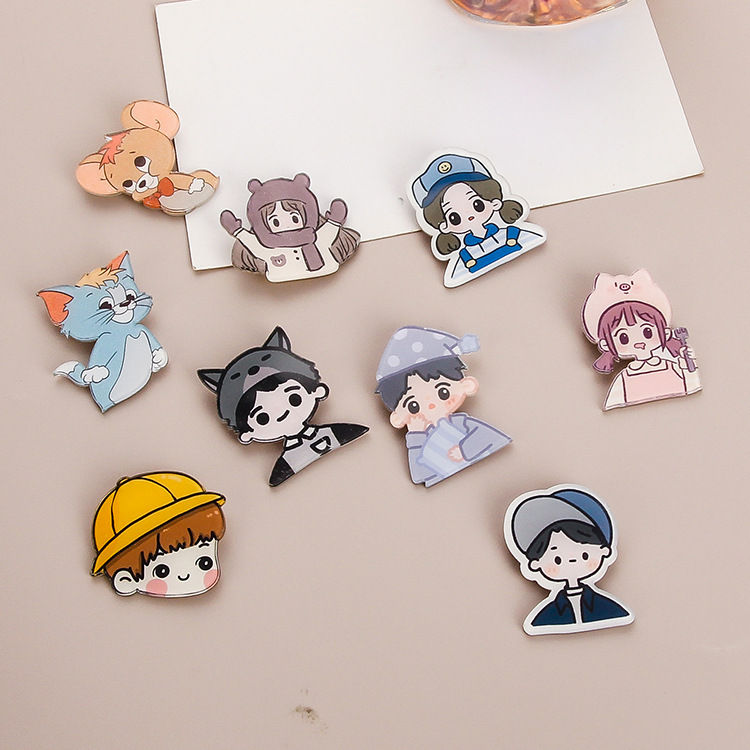 Thumbnail: Cute Acrylic Couple Brooch (Random)