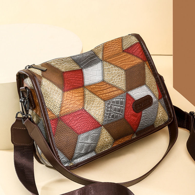 Thumbnail: Taoletu Niche Design High-End Retro Small Square Shoulder Bag