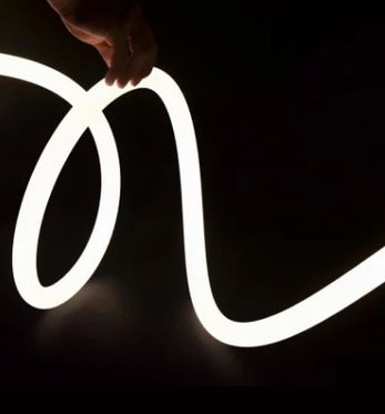 LUNI NEON