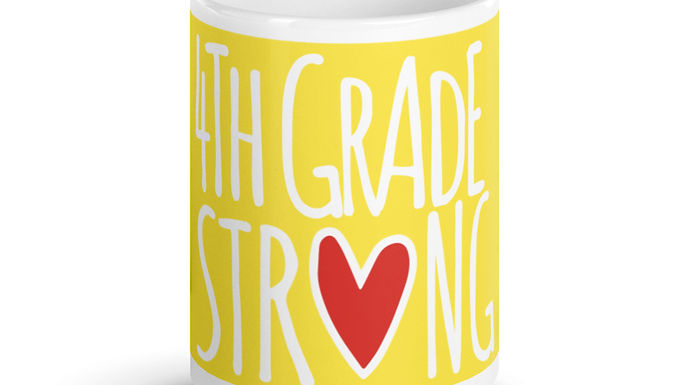  4th Grade Strong mug paris daisy 15 oz.    