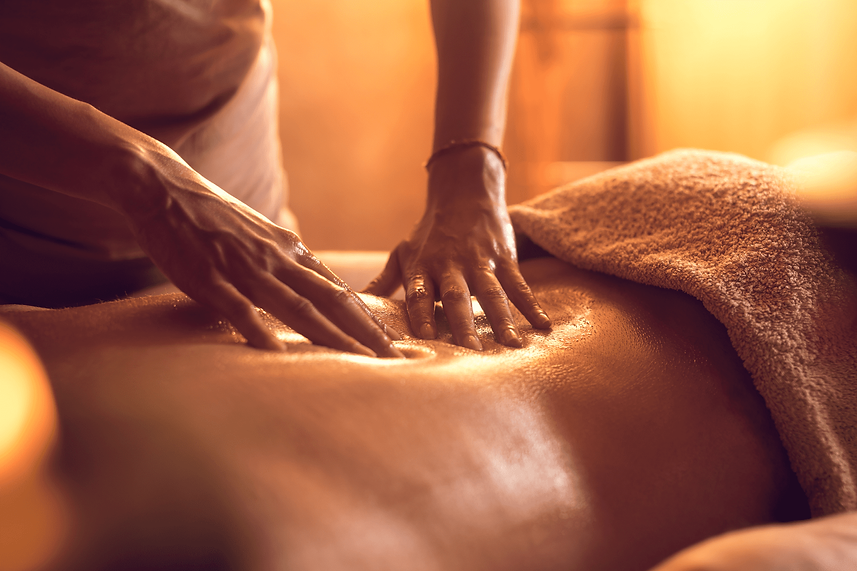 Melanie Sippelius, Massage für Frauen, Energiemassagen, Niederrhein (1).png