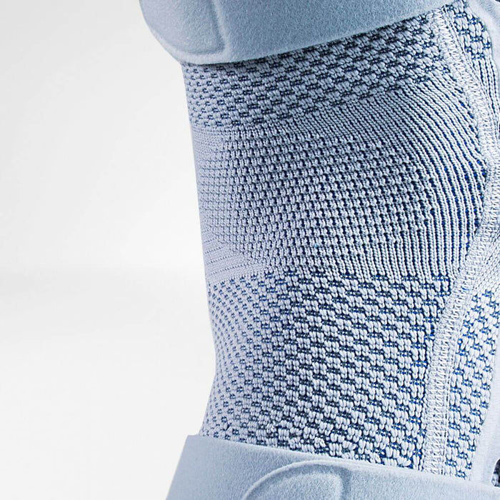 Thumbnail: Bauerfeind GenuTrain S Knee Brace