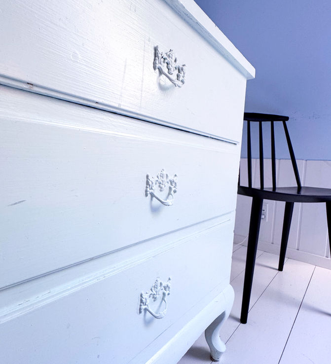 Lille, charmerende dobbeltværelse under skråvægge – Fanefjord på Egn Boutique Hotel, Møn.