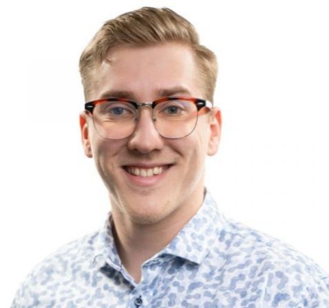 simon_edited.jpg