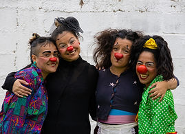 Las propietarias2.jpg
