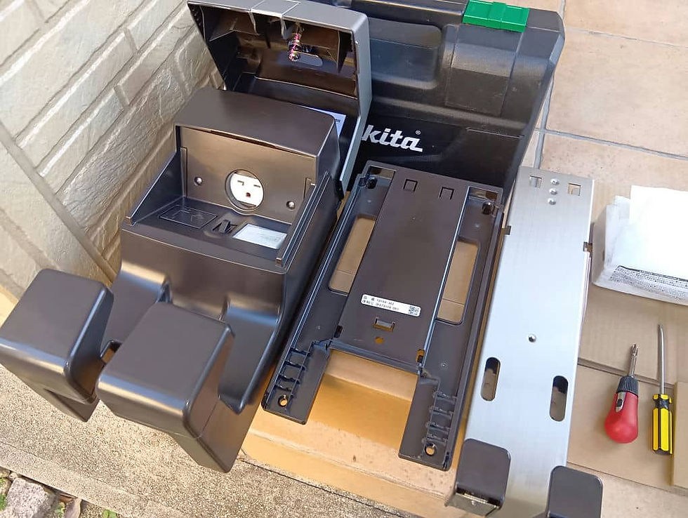 本体は3パーツ構成