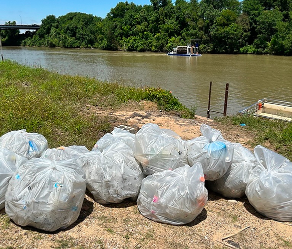 Rectangle 29_edited.png