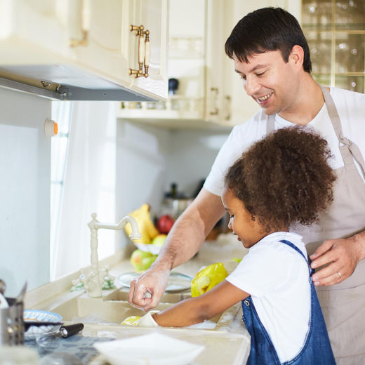 Transform Your Home into a Cozy Retreat with Decluttering and Spring Cleaning!