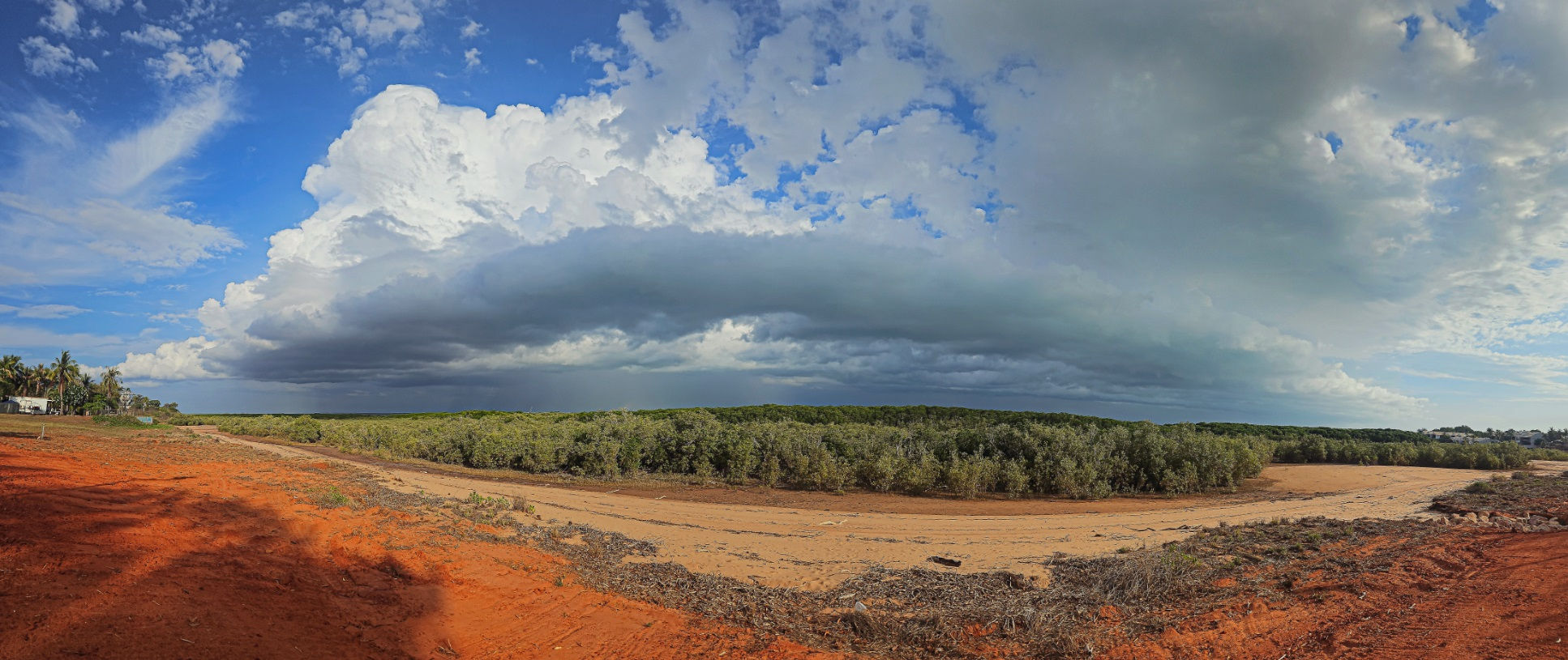 Roll Cloud Roebuck Bay