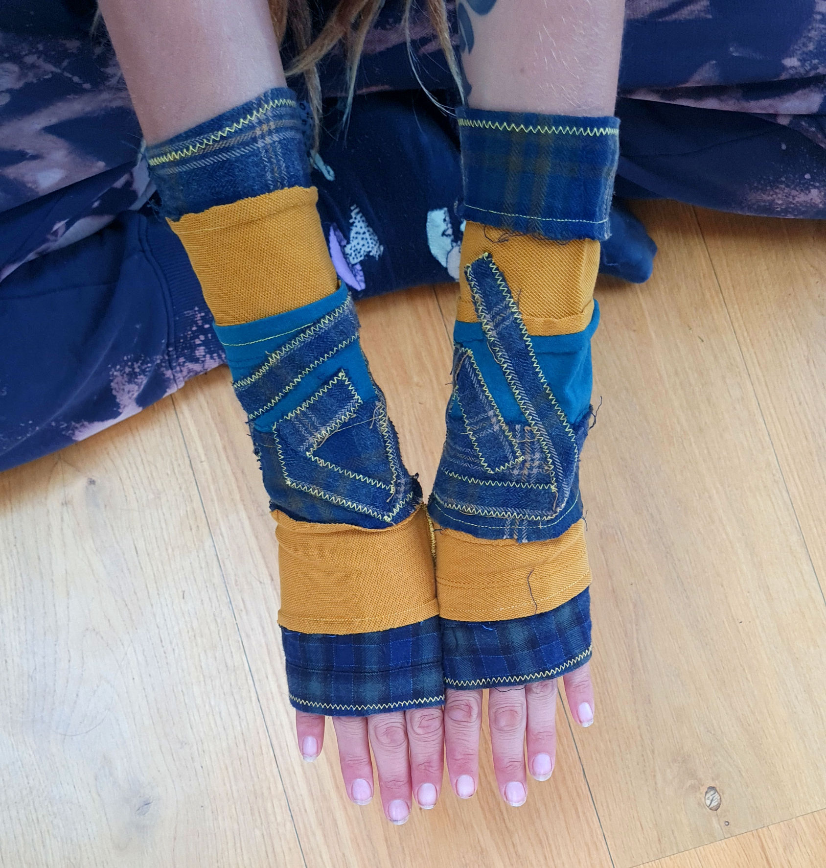 Naruto Arm Warmers - Match the Naruto trousers and crop top
