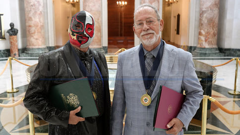 Senado reconoce a Chicky Starr, El Profe y figuras culturales del norte de Puerto Rico (VIDEO)