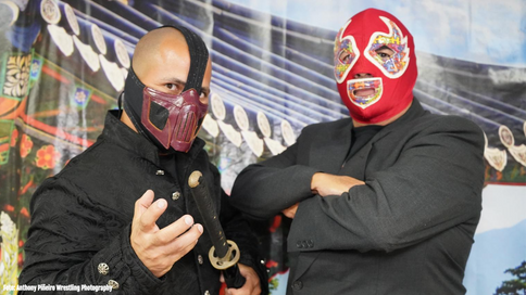 Fanáticos de Vega Baja listos para disfrutar la lucha libre de la Inmortal Wrestling Revolution