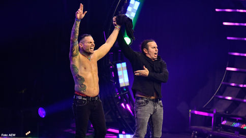 ÚLTIMA HORA: Jeff Hardy es ALL ELITE (VIDEO)