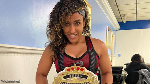 Roxxy retiene campeonato femenino de Colossal Championship Wrestling en New Jersey