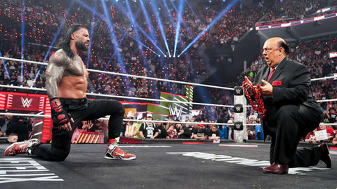 Roman Reigns recupera el Ula Fala en gran batalla ante Solo Sikoa