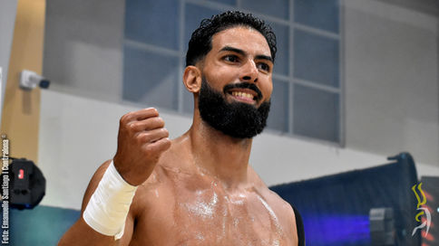 Mike Mendoza fungirá como árbitro especial en la lucha entre Mecha Wolf y El Atleta Manu
