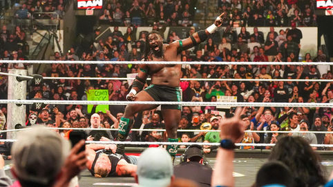 Oba Femi se enfrentará a Brock Lesnar en WrestleMania