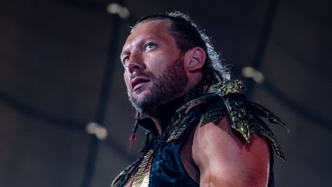 Kenny Omega regresa al ring con impresionante victoria en Wrestle Dynasty