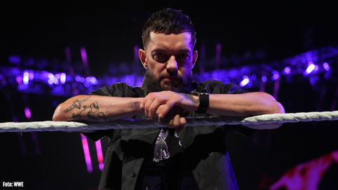 Finn Bálor a Contralona: "Damian Priest y yo somos como hermanos y respetará el pacto"