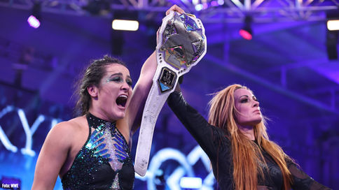 PASE DE BATÓN: Lyra Valkyria es la nueva campeona femenina de NXT