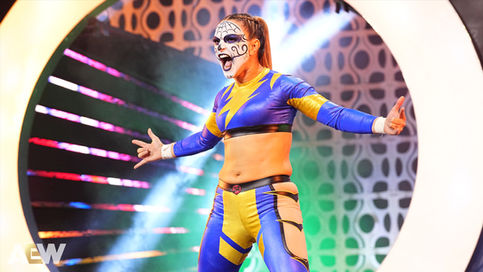 Thunder Rosa en ruta a recobrar lo suyo: el Campeonato Mundial Femenino de AEW