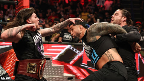 Caos total con sabor a "WarGames" en Raw