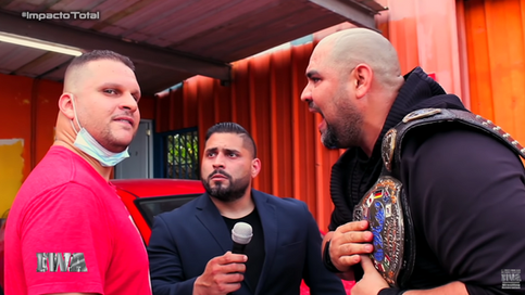 IWA celebró lucha por el Campeonato Mundial en un "junker" y en la mayor alta definición (VIDEO)