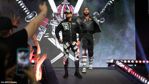 WWC anuncia a The Good Brothers para Aniversario 49; Xavant se expresa sobre Ric Flair (VIDEOS)
