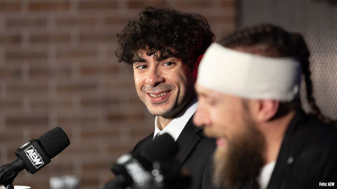 Tony Khan: "El año 2023 ha sido de crecimiento para AEW en cuanto a ventas de PPV's se refiere"