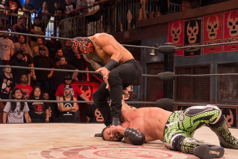 Caliente la segunda ronda de la Copa Cueto en Lucha Underground