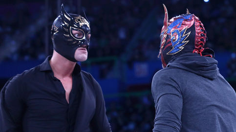 El Grande Americano pondrá su máscara en juego esta noche en evento de WWE/AAA en Monterrey