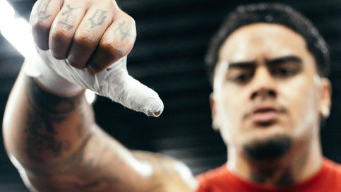 Zilla Fatu usa movimiento final de popular superestrella de WWE en su debut