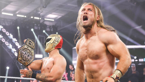 Axiom y Nathan Frazer en los ojos de los campeones en pareja de WWE