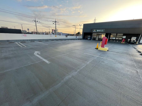 三鷹市野崎ーライン引き工ー