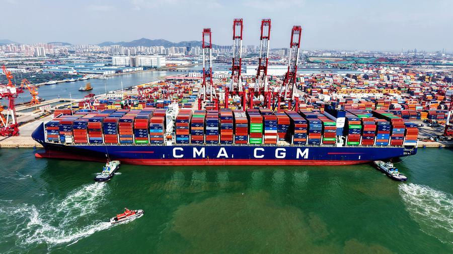 China's foreign trade maintains steady growth momentum