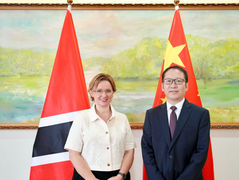 Trinidad and Tobago's ambassador and UN coordinator hold discussions