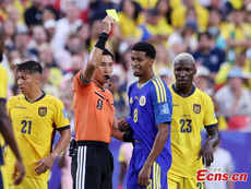 Chinese referees take World Cup stage