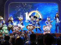 Theme parks drive surge in China's summer tourism market