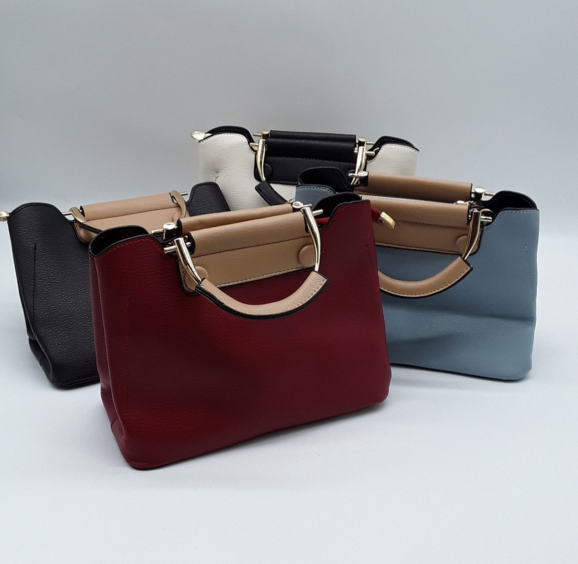 Cartera de mujer en cuero