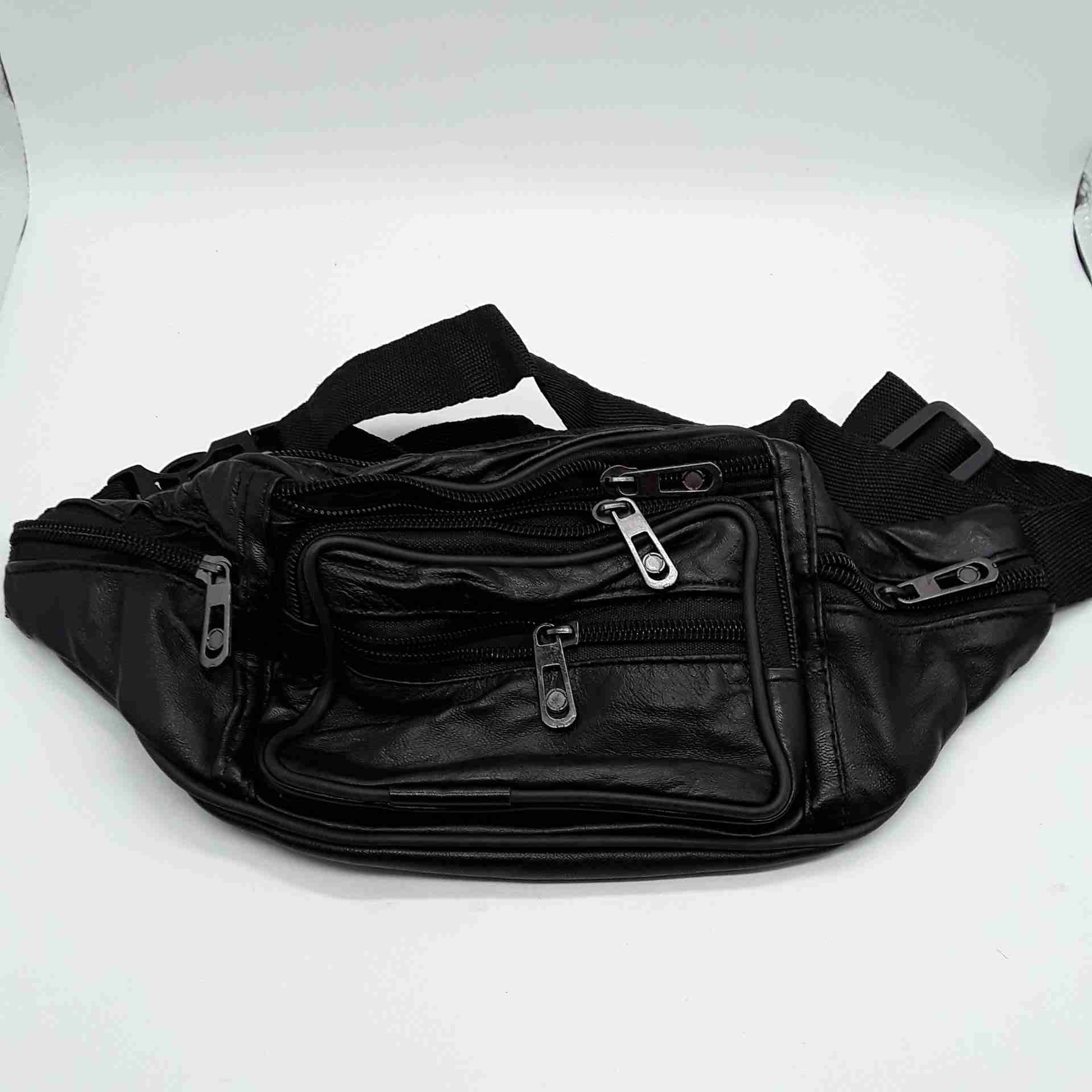 Cartera estilo mariconera