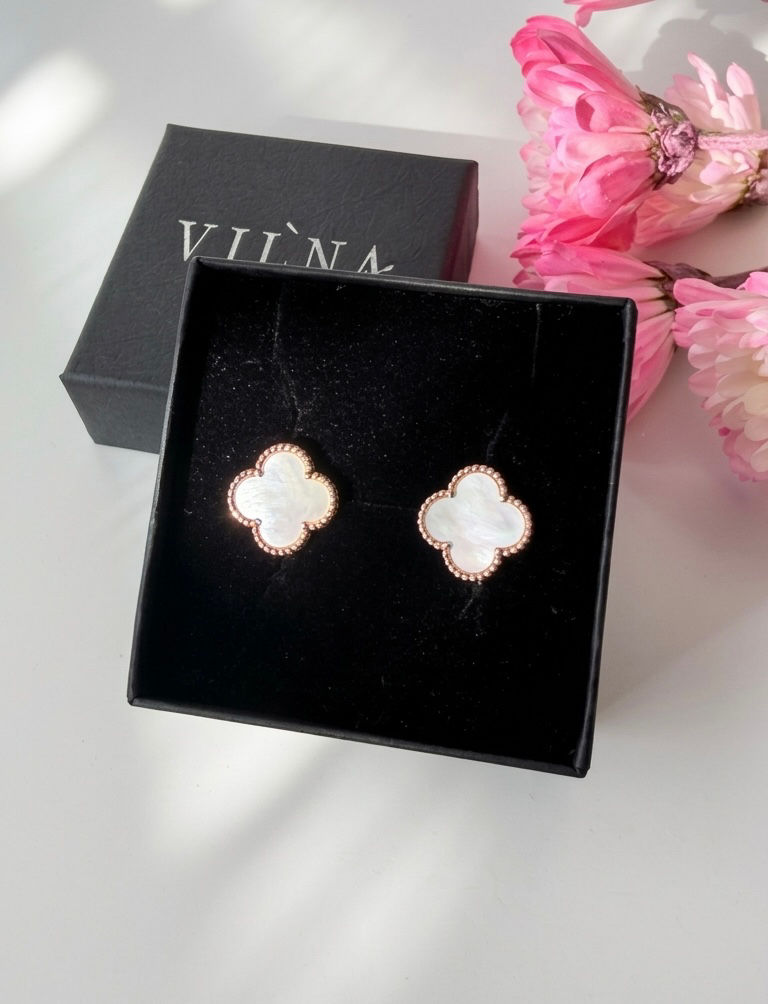 Thumbnail: Silver earrings (gold plated)
