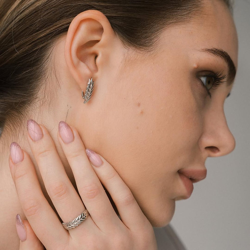 Thumbnail: Silver ring 