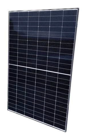 Zwei schwarze PV-Module von Vorder-/ und Rückseite