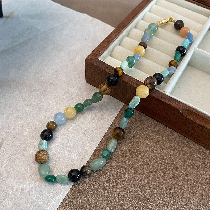 Thumbnail: Colored Stones Necklace