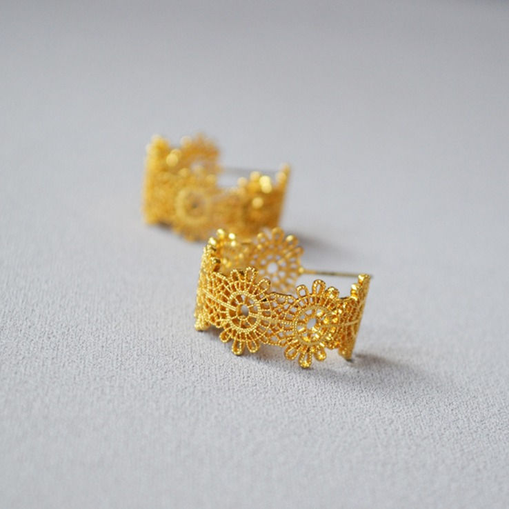 Thumbnail: Cassis Earrings
