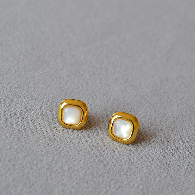 Thumbnail: Mini Nacre Earrings