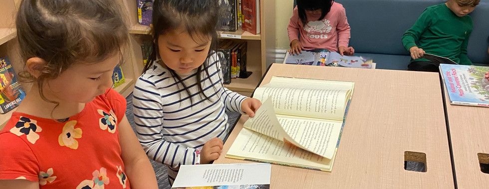 children reading together