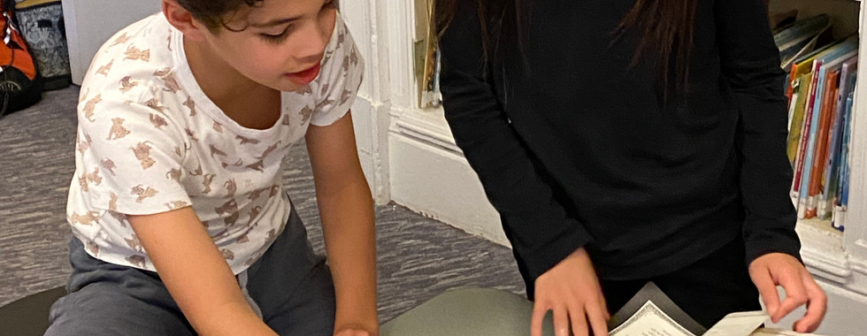 children reading together