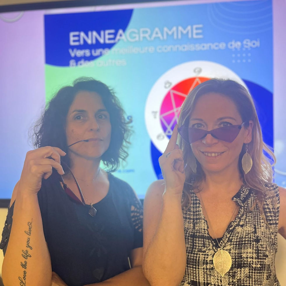 Sandrine et Estelle lors de la formation a l'ennéagramme